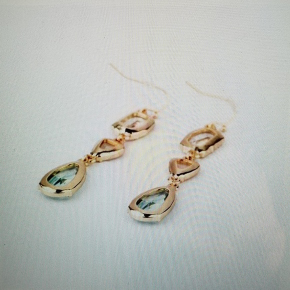 Drop earrings - Picture 4 of 5